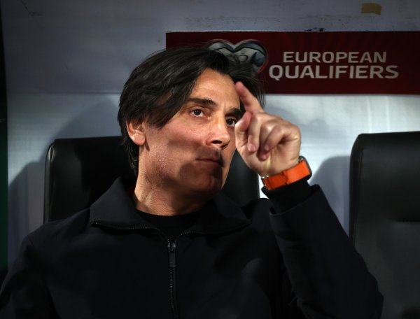 垒富配资 土耳其主帅：格鲁吉亚进步神速非常强大，奥兹尔离队让我失望